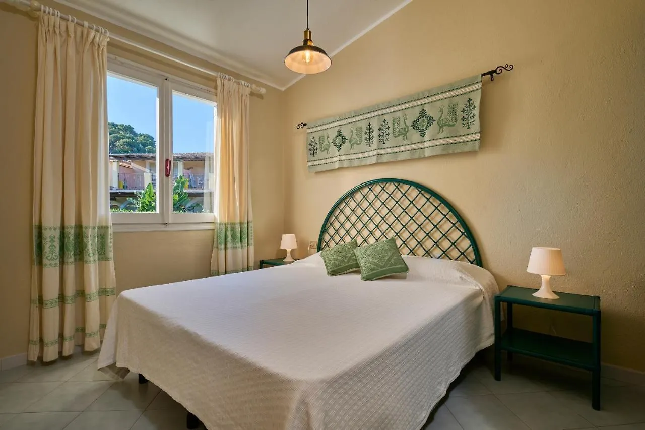 Residence Le Bouganville Villasimius Lejlighedshotel